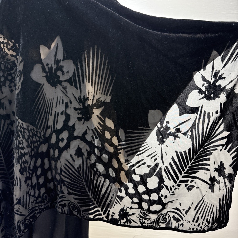 Chico's Black Floral Burnout Velvet Shawl Wrap Scarf One Size Evening Goth - Picture 5 of 7
